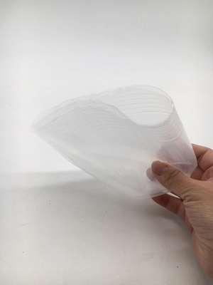 柔らかい 薄い プラスチック の 幼稚 器 透明 な 黒い 色