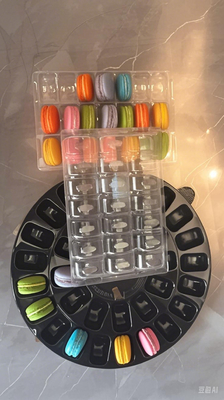 パーソナライズされたプラスチックマカロンのパッケージで 持ち帰り注文をカスタマイズしてください