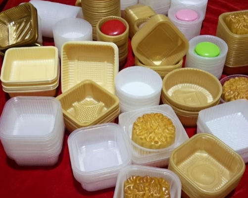 食品包装用のカスタム印刷と透明なデザインのエコフレンドリーなマカロンのプラスチックトレイ