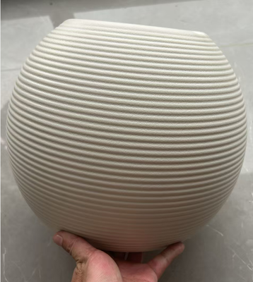 PE Coated Plastic Flower Pot with Multiple Sizes and Embossing Design for Indoor and Outdoor Use
